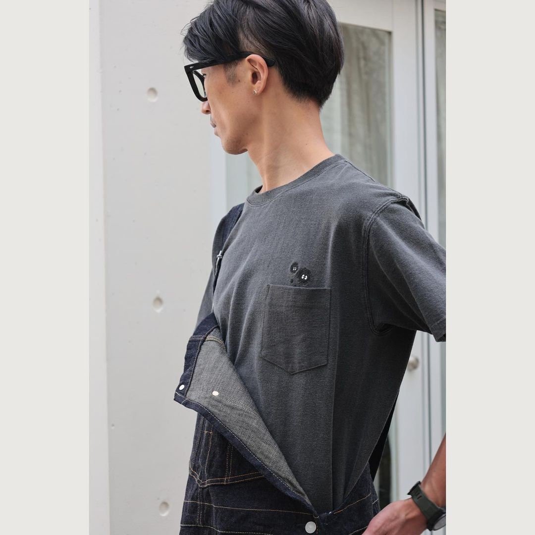Official Ghibli Totoro T-shirt Embroided • My Neighbor Totoro GBL Summer Clothes/Top/Black Tshirt with Pocket - Kamaji Market