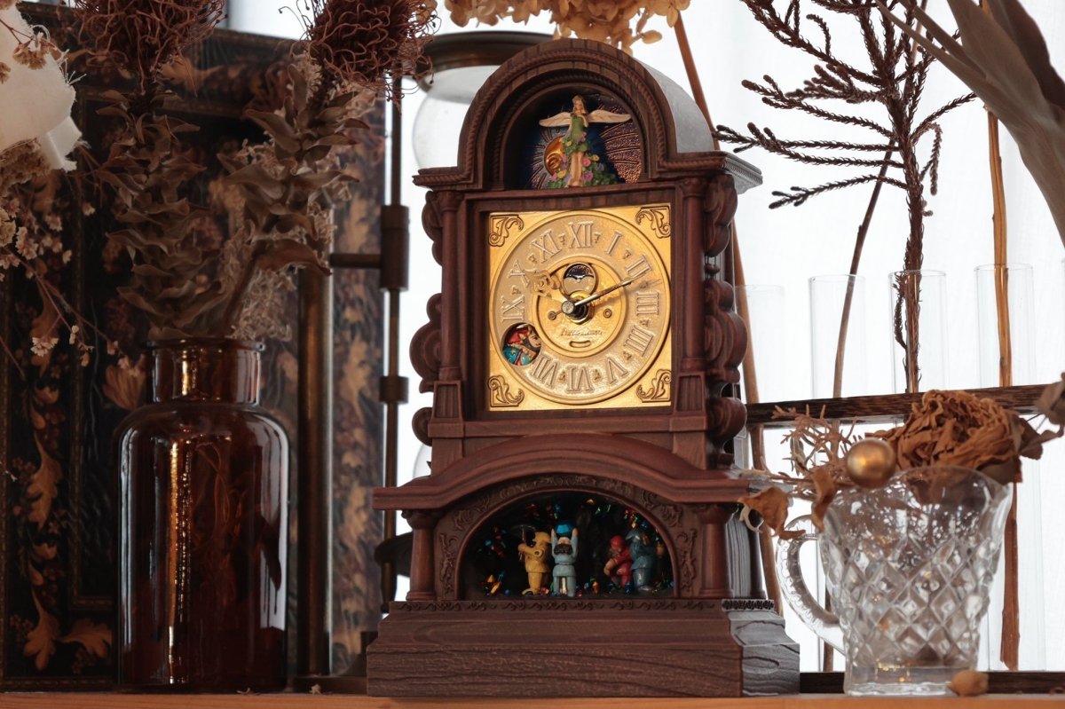 Official Ghibli Whisper of the Heart Table Clock • Dwarf King & Elf Queen Interior Decor/Figure/Figurine/Statue/Replica - Kamaji Market