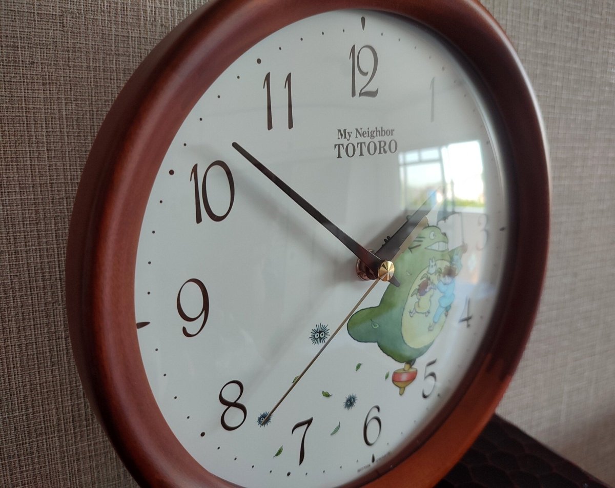 Official Ghibli Wooden Wall Clock • My Neighbor Totoro Wall Hanging / Home Decor Art / Interior Design - Kamaji Market