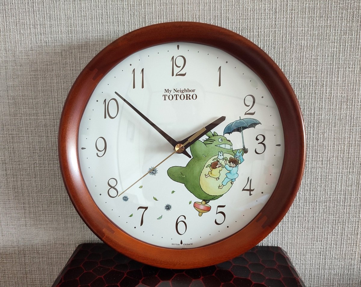 Official Ghibli Wooden Wall Clock • My Neighbor Totoro Wall Hanging / Home Decor Art / Interior Design - Kamaji Market