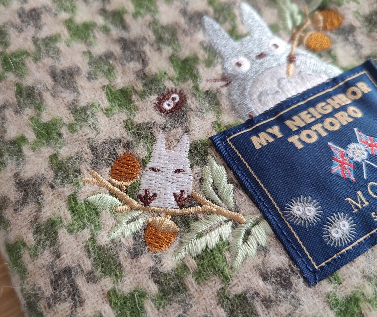 Official Ghibli Woolen Shoulder Shawl/Scarf • My Neighbor Totoro Jacquard Stole/Tippet/Cape/Put-on/Muffler - Kamaji Market