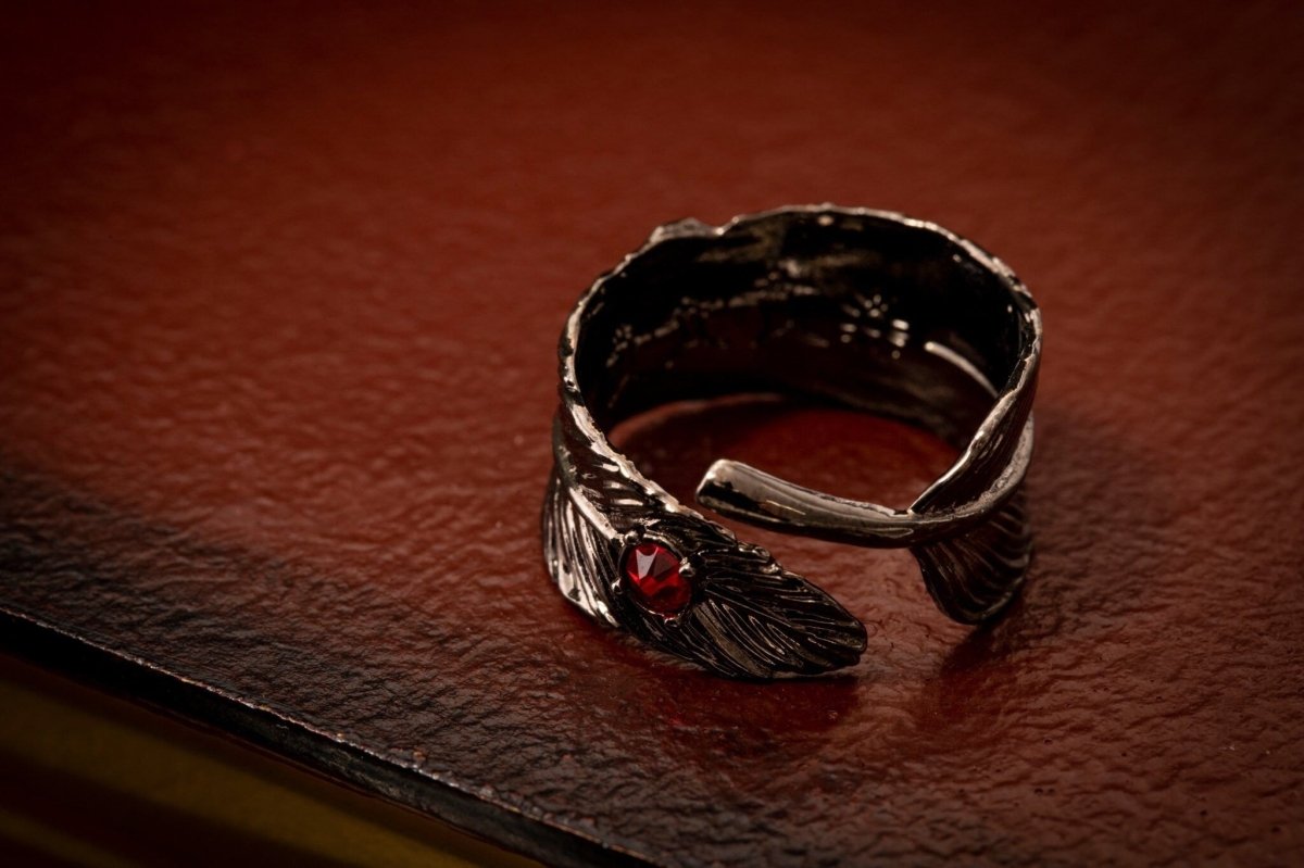 Official Studio Ghibli "Howl's Black Feathers" Ring • Howls Moving Castle Free Size Ring • Japanese Handmade Jewelry Gift - Kamaji Market