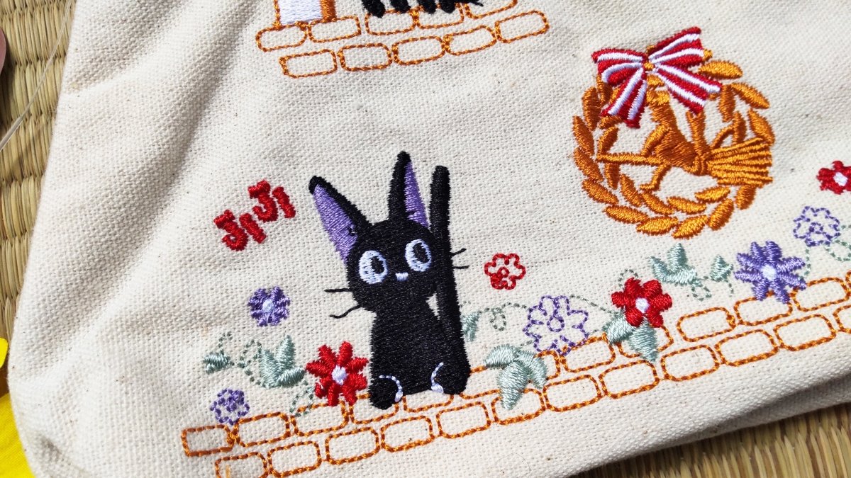 Official Studio Ghibli Kikis Delivery Jiji Pouch/Clutch • Pencil Case/Cosmetic Bag/Wallet/Makeup Bag • Japanese Anime Gigi Replica - Kamaji Market