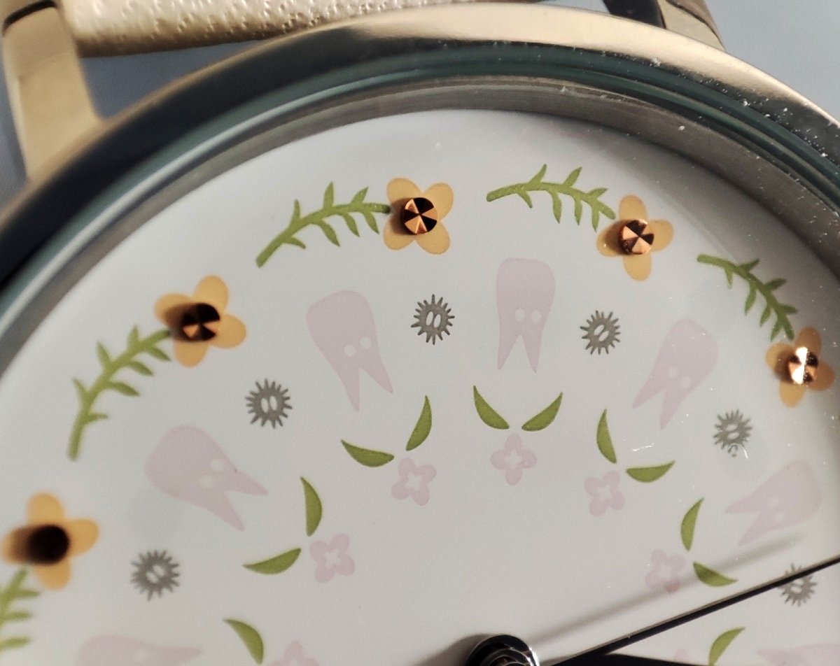 Official Studio Ghibli My Neighbor Totoro Wrist Watch • White Japanese Anime Watches • ALBA Seiko - Kamaji Market
