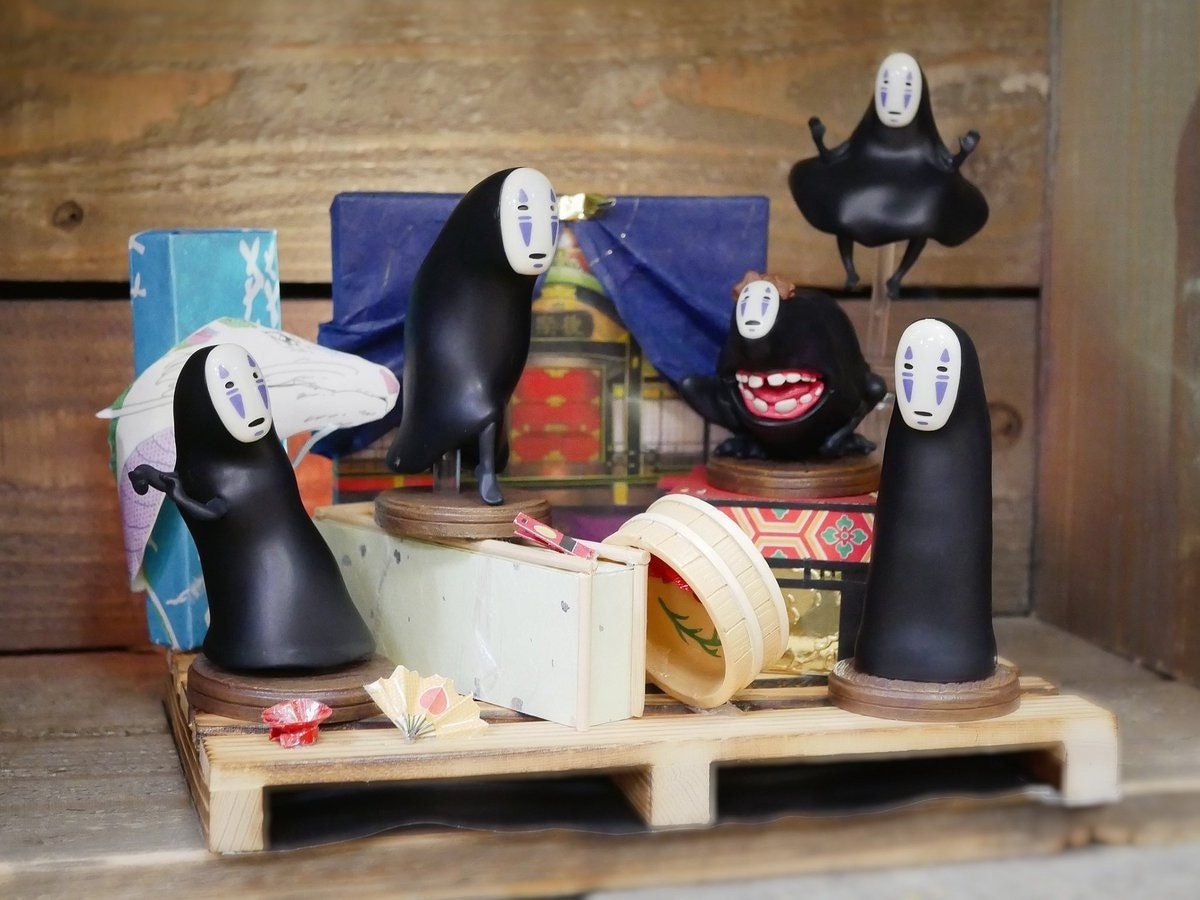 Official Studio Ghibli No Face Figure (Set of 6) • Spirited Away Figurine/Mini Statue/Replica/Home Decor/Interior Diorama • Kaonashi Gift - Kamaji Market
