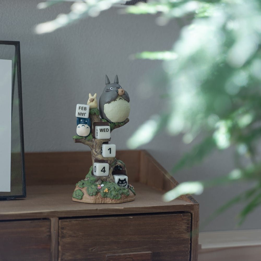Official Studio Ghibli Totoro Perpetual Calendar with Dice • My Neighbor Totoro Figure/Home Decor/Diorama - Kamaji Market