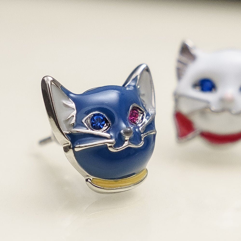The Cat Returns Earrings • Lune and Yuki Cats Pierce • Japanese Anime Jewelry - Kamaji Market