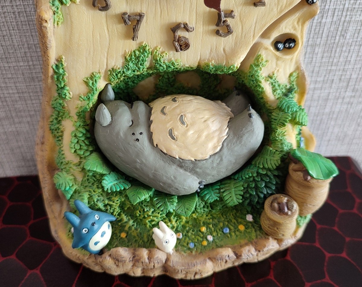 Vintage* Official Ghibli Heavy Table Clock • My Neighbor Totoro Figure/Figurine/Statue/Home Decor/Interior Diorama - Kamaji Market