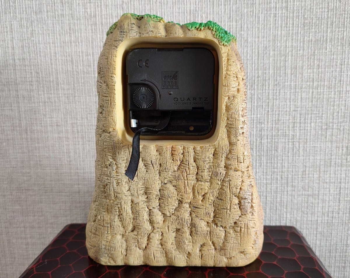 Vintage* Official Ghibli Heavy Table Clock • My Neighbor Totoro Figure/Figurine/Statue/Home Decor/Interior Diorama - Kamaji Market