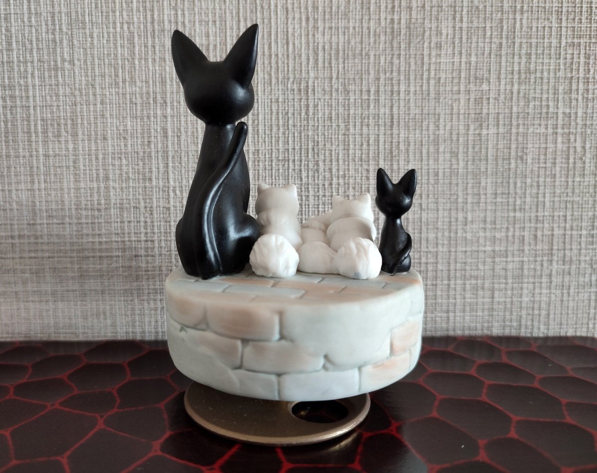 Vintage* Official Ghibli Jiji Figure/Music Box • Kikis Delivery Service Figurine/Replica/Home Decor/Interior Diorama - Kamaji Market