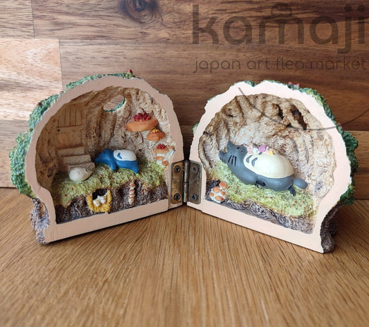 Vintage* Official Ghibli My Neighbor Totoro Figure • Totoro's Cave Diorama - Kamaji Market
