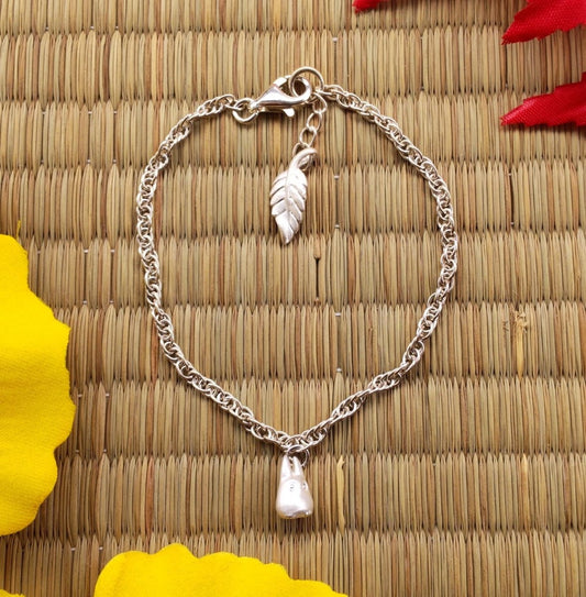 Vintage* Official Ghibli My Neighbor Totoro Silver Bracelet • Small Totoro Charm • Cominica - Kamaji Market