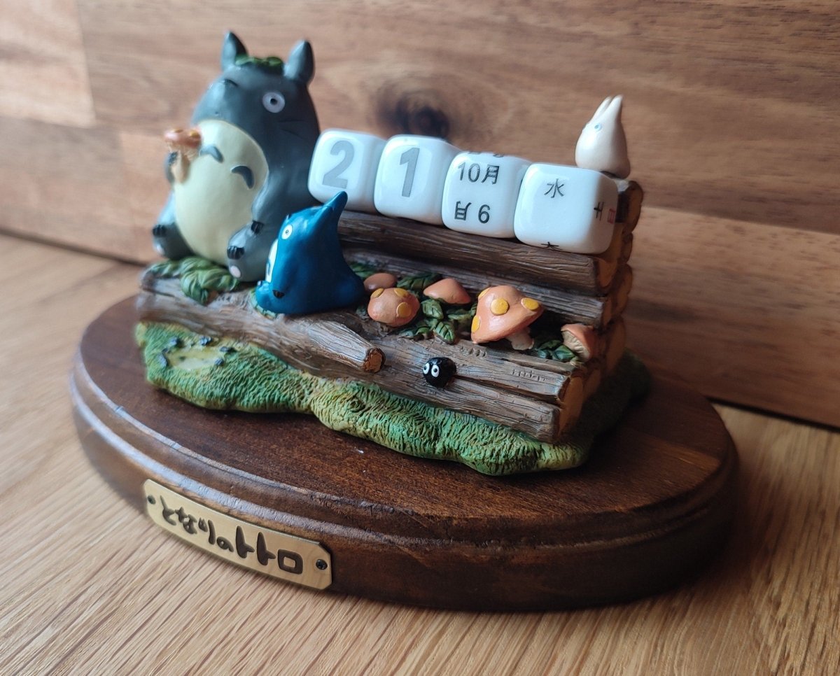 Vintage* Official Ghibli Perpetual Dice Calendar Figure • My Neighbor Totoro Home Decor/Interior Diorama - Kamaji Market