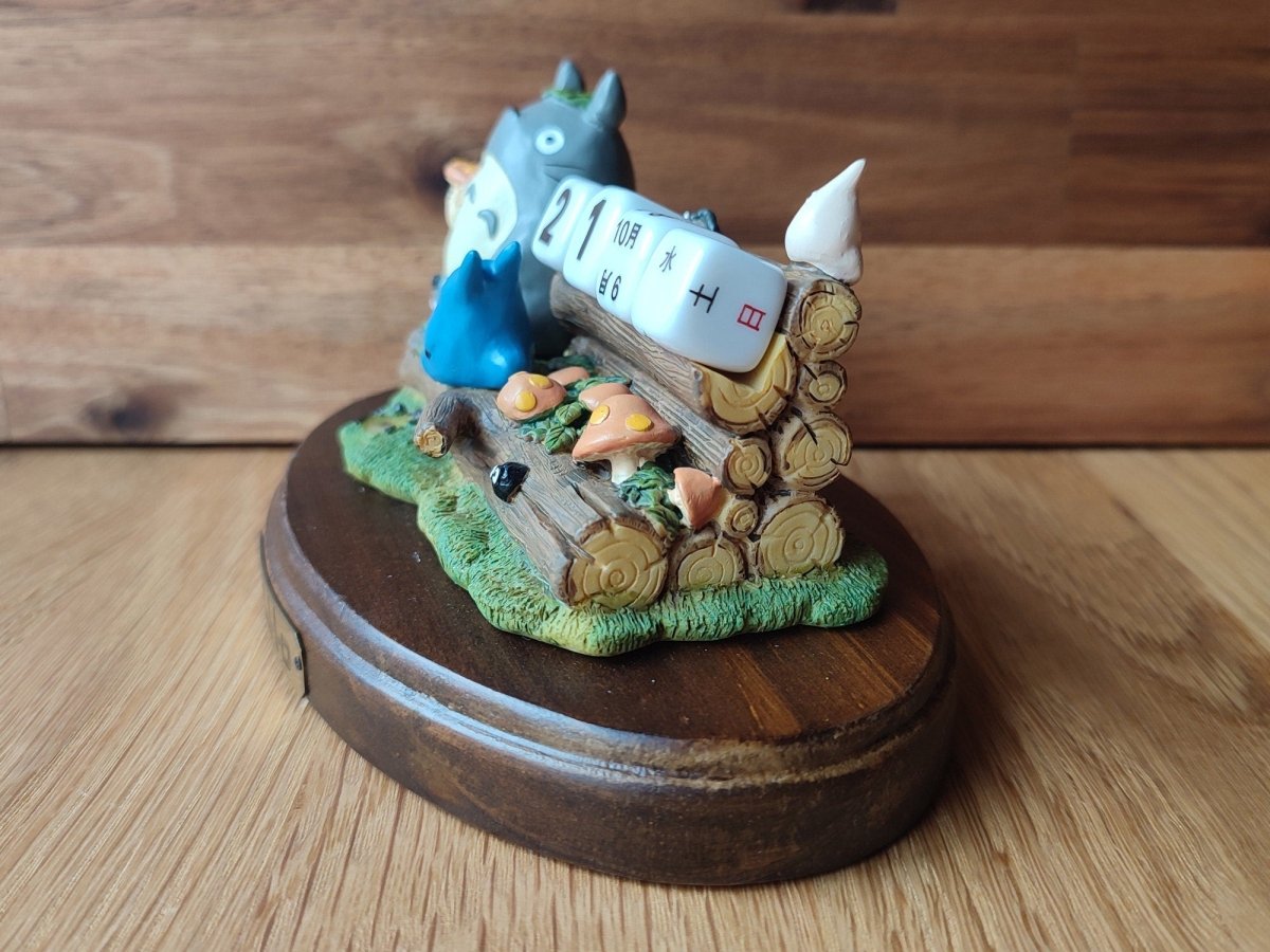 Vintage* Official Ghibli Perpetual Dice Calendar Figure • My Neighbor Totoro Home Decor/Interior Diorama - Kamaji Market