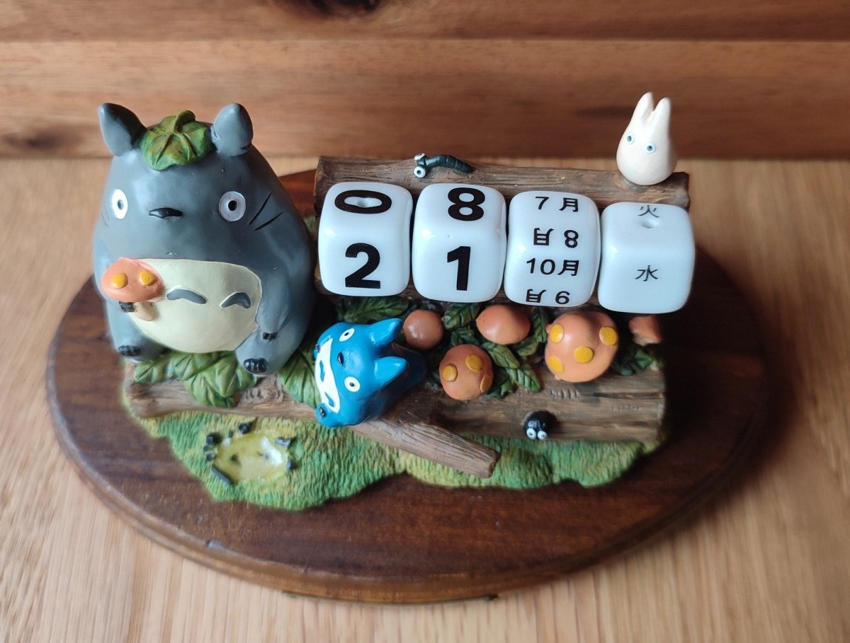Vintage* Official Ghibli Perpetual Dice Calendar Figure • My Neighbor Totoro Home Decor/Interior Diorama - Kamaji Market