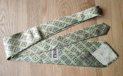 Vintage* Official Ghibli Totoro Necktie • My Neighbor Totoro Neckwear/Ascot/Cravat/Accent Clothes • Gold Silk Neck Tie - Kamaji Market