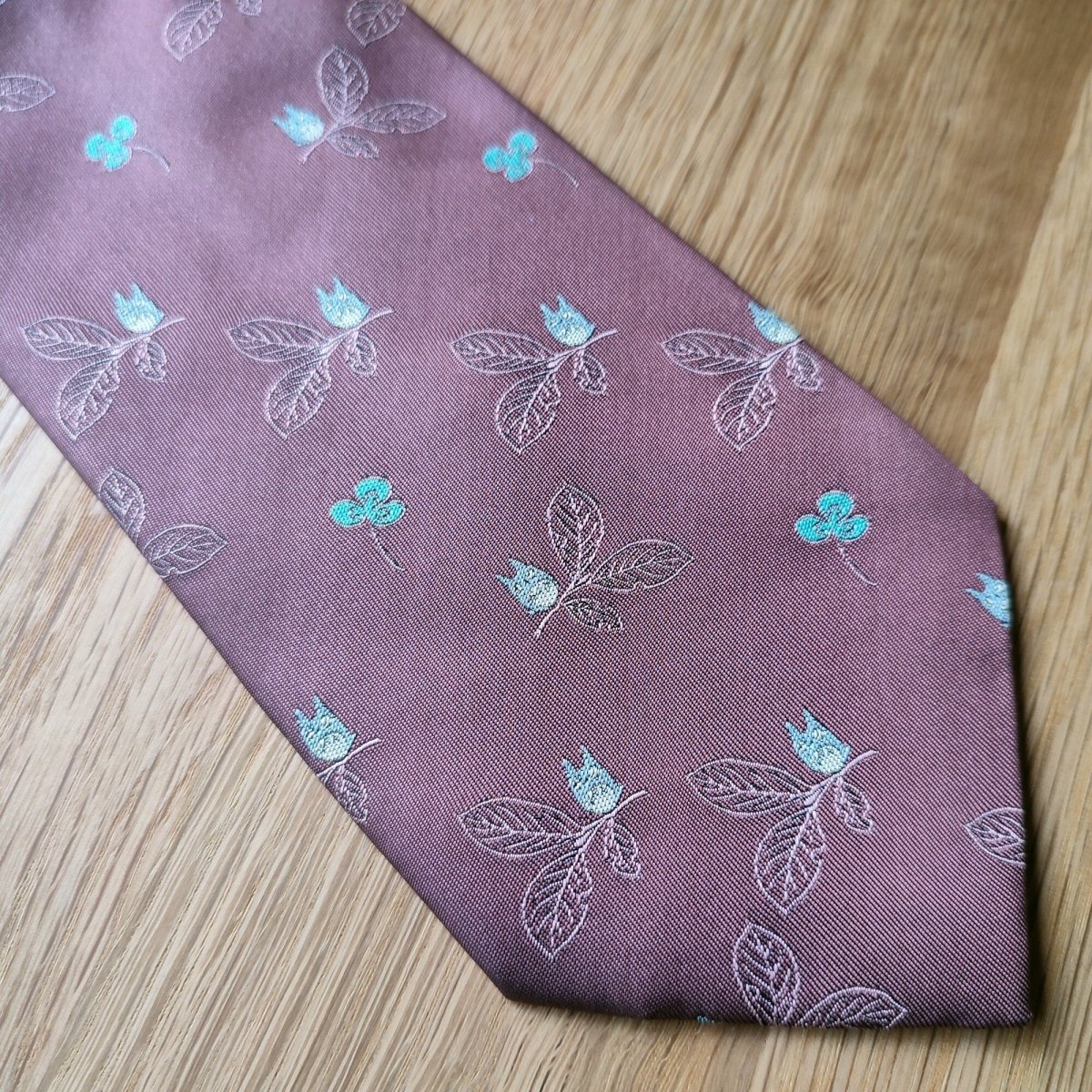Vintage* Official Ghibli Totoro Necktie • My Neighbor Totoro Neckwear/Ascot/Cravat/Accent Clothes • Red Silk Neck Tie - Kamaji Market