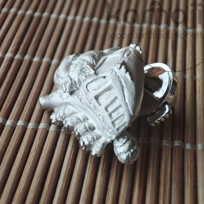 Vintage* Official Studio Ghibli My Neighbor Totoro Silver Lapel Pin/Brooch with Catbus • Cominica - Kamaji Market